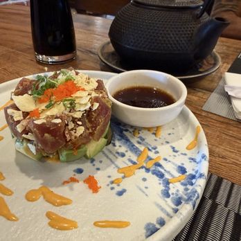 Umai Asian Bistro - Sashimi Tartare Tuna - Sushi Bars Near Me - Kings Park, New York