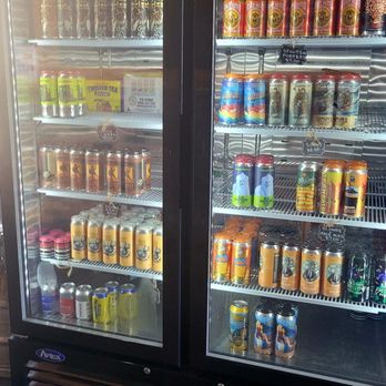 Cross Roads Pizza & Pub - Beer fridge - Pizza Near Me - Rocklin, California
