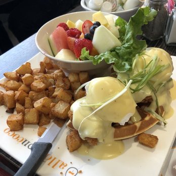 Allo Mon Coco - Chicken and Waffle Egg Benny - Breakfast & Brunch Near Me - Ottawa, Ontario