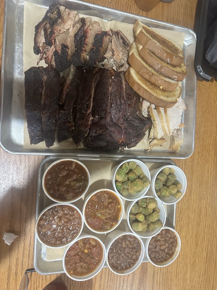Black River BBQ Logo