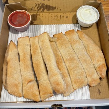 Uk Pizza Bros - Breadsticks - Pizza Near Me - Orchard Lake, Michigan