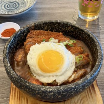 Curry Do - Ishiyaki Curry with a fried egg - Japanese Curry Near Me - Costa Mesa, California