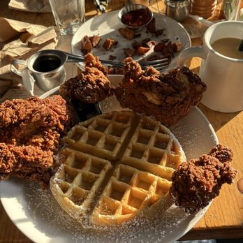 The Guest House - Waffles and chicken - Cocktail Bars Near Me - Los Angeles, California The Guest House - Waffles and chicken - Cocktail Bars Near Me - Los Angeles, California