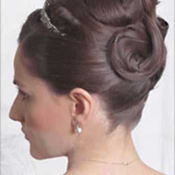 Goyama - Hair Salons Near Me - Madrid, M