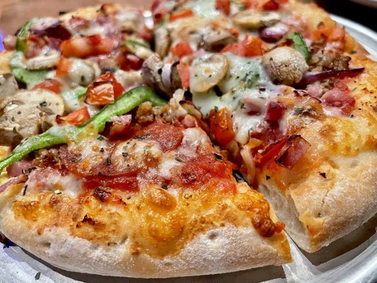 Crafters Pizza and Drafthouse by null