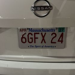 Thrifty Rent A Car - D' had MA plates in FL Thrifty W 12/24/25