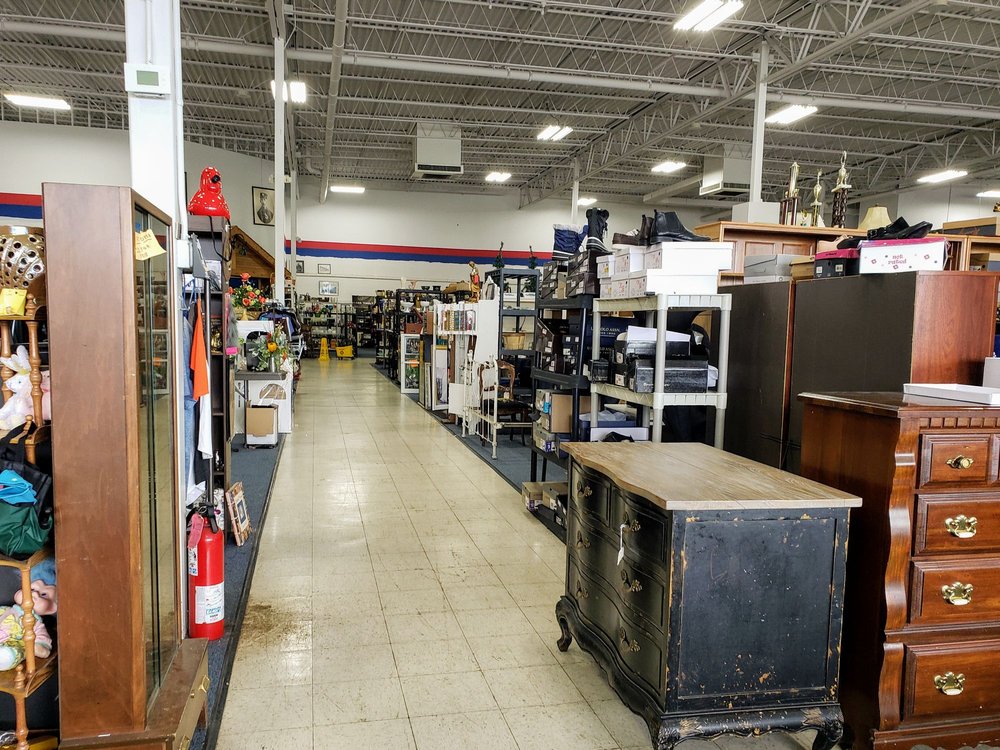 ESTATE SALES WAREHOUSE Updated October 2024 14 Photos & 12 Reviews