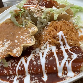 Los Agaves - Cheese enchiladas and Crunchy beef taco with rice and beans. - Tacos Near Me - Santa Barbara, California Los Agaves - Cheese enchiladas and Crunchy beef taco with rice and beans. - Tacos Near Me - Santa Barbara, California