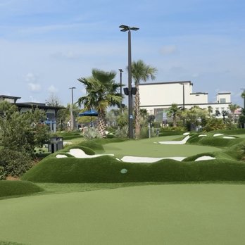 PopStroke - Outside - Mini Golf Near Me - Myrtle Beach, South Carolina