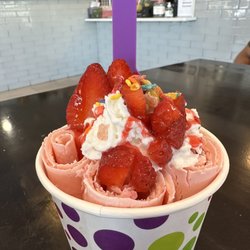 Ice Moon - 1. Strawberry Lady