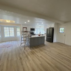 Dedmon Home Repair & Fencing - New texture and paint on the ceiling