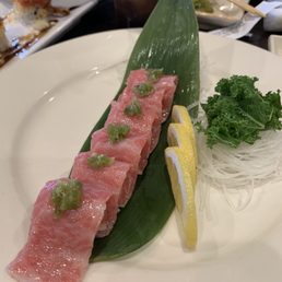 Toro (blue fin tuna belly from spain) Toro (blue fin tuna belly from spain)