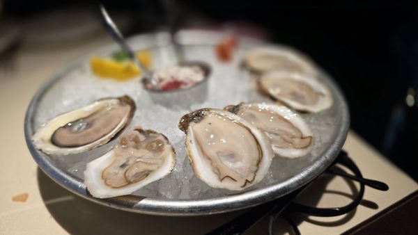 Dean's Italian Steakhouse by null