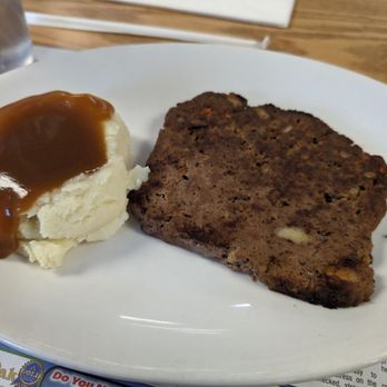 Dean's Diner - Meatloaf and mashed potatoes - Diners Near Me - Blairsville, Pennsylvania Dean's Diner - Meatloaf and mashed potatoes - Diners Near Me - Blairsville, Pennsylvania