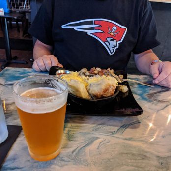 Loading Gastrobrunch - Biscuits and gravy - Breakfast & Brunch Near Me - St Cloud, Florida