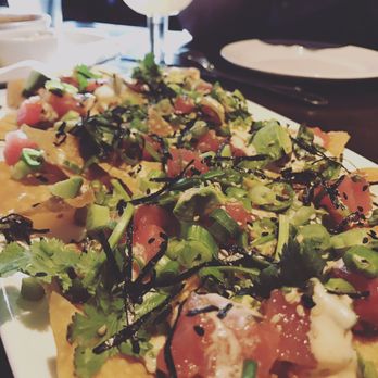Yard House - Featured - Poke Nachos* - Vegetarian Near Me - Burbank, California