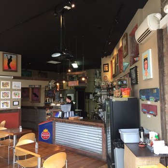 Cafe Urbano - Cool Cafe.  I really liked it - Cafes Near Me - Chicago, Illinois