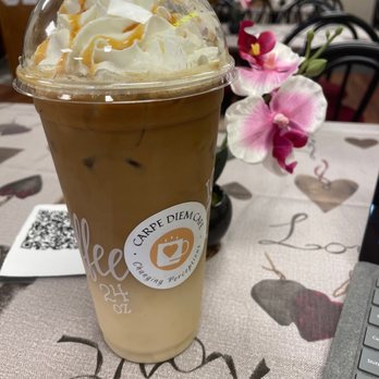 Carpe Diem Cafe - Caramel machiatto - Coffee & Tea Near Me - Wichita, Kansas Carpe Diem Cafe - Caramel machiatto - Coffee & Tea Near Me - Wichita, Kansas