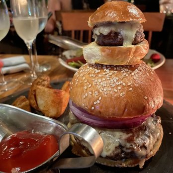 RosaNegra Cancun - Burger and fries - Steakhouses Near Me - Cancún, ROO RosaNegra Cancun - Burger and fries - Steakhouses Near Me - Cancún, ROO