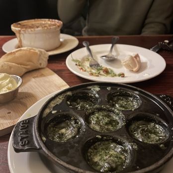Le Bouchon - Escargot - French Near Me - Chicago, Illinois