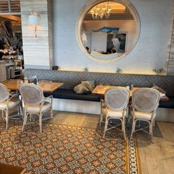 Ola Ocean Front Bistro - Empty tables