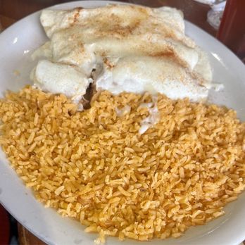 Jose's Cantina - Chicken enchiladas were good and moist - Mexican Near Me - Crystal Beach, Texas