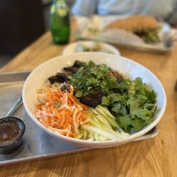 Vui's Kitchen - Pork Belly Rice Bowl