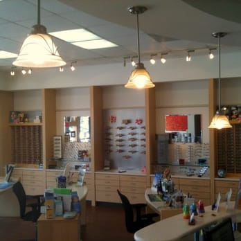 Eye to Eye - Optical area - Optometrists Near Me - Houston, Texas Eye to Eye - Optical area - Optometrists Near Me - Houston, Texas