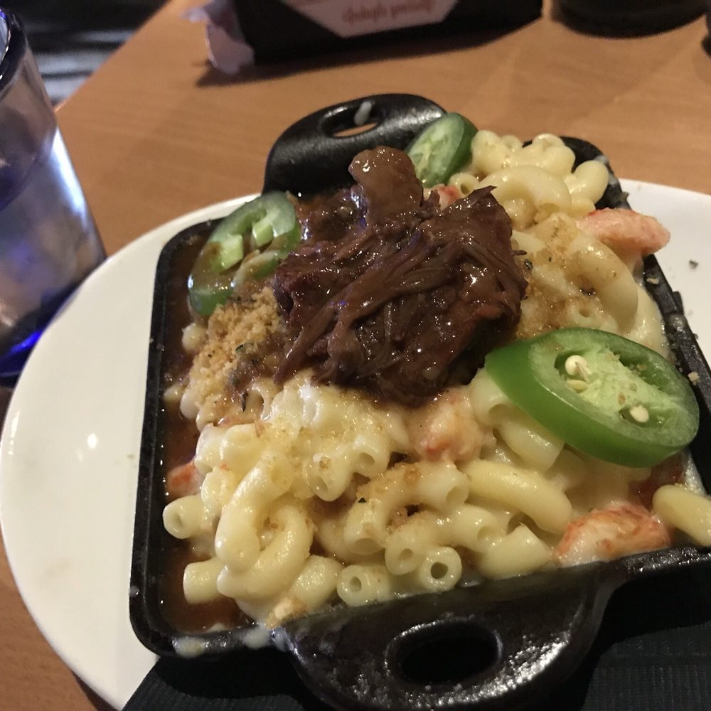 MB Grille - Dirty Mac n cheese (with crab meat & short rib) .... meh - New American Near Me - Simi Valley, California