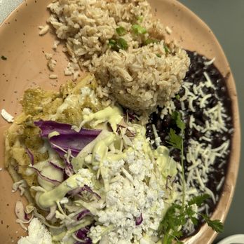 Robins Restaurant - Roasted Chicken Enchiladas - SOOO GOOD - New American Near Me - Cambria, California Robins Restaurant - Roasted Chicken Enchiladas - SOOO GOOD - New American Near Me - Cambria, California