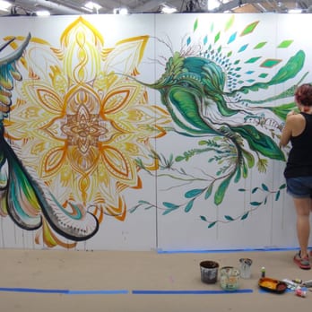 Kaaboo - painting a mural - Festivals Near Me - Del Mar, California