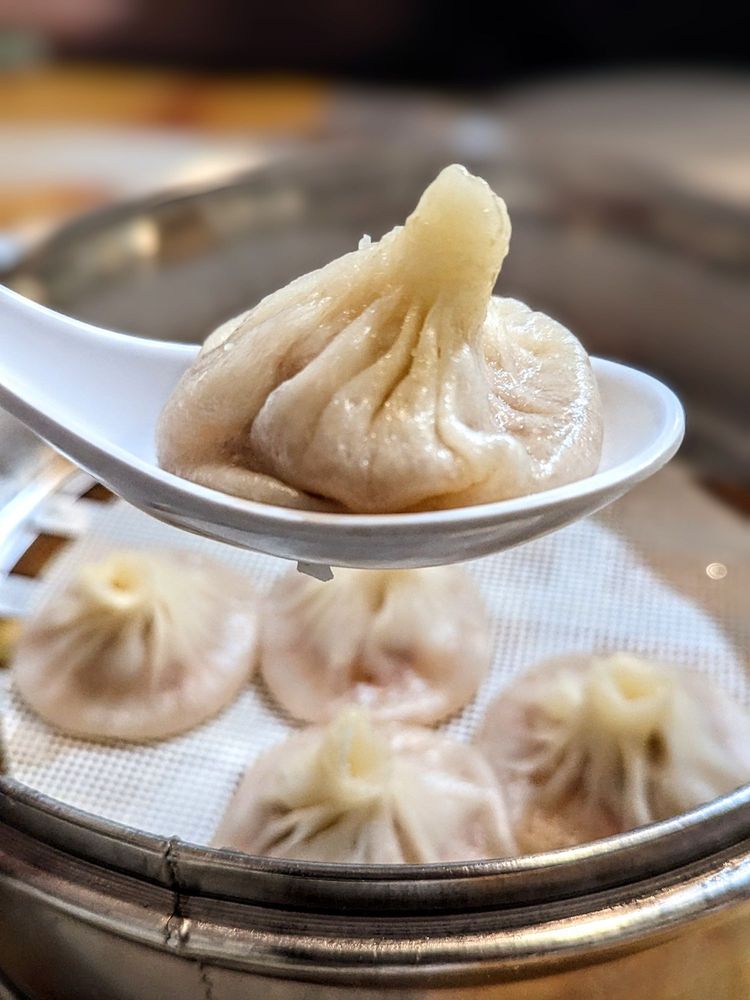 One Dragon Restaurant 上海弄堂里
