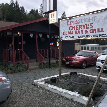Cheryl’s Selma Bar & Grill - cars parked outside - Bars Near Me - Selma, Oregon Cheryl’s Selma Bar & Grill - cars parked outside - Bars Near Me - Selma, Oregon