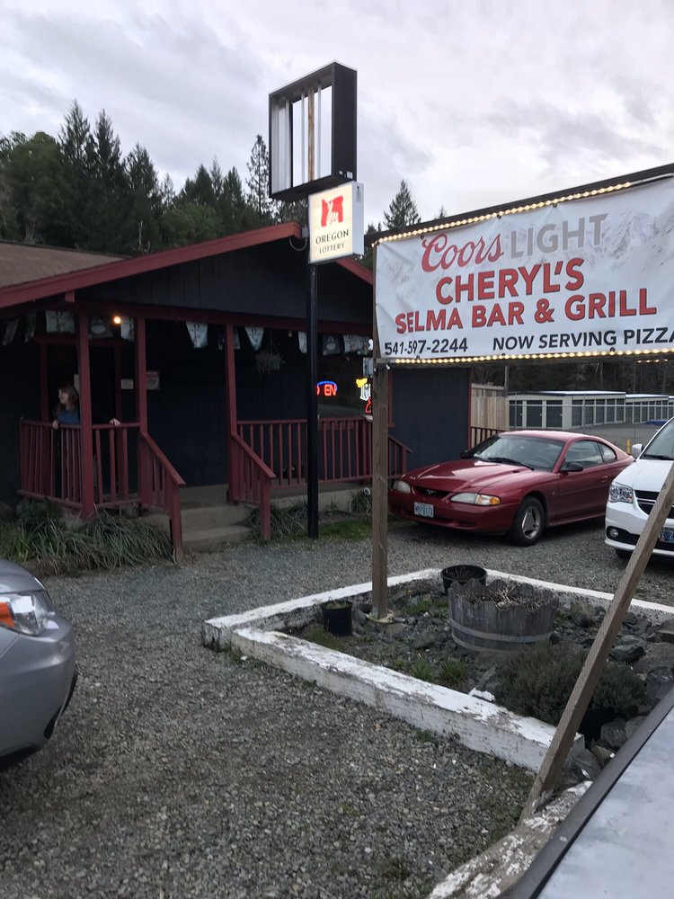 Cheryl’s Selma Bar & Grill Logo