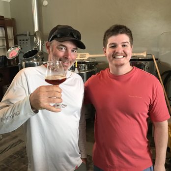 Two Frogs Brewing Company - Brewpubs Near Me - Tarpon Springs, Florida