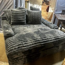 Cedar Hill Furniture