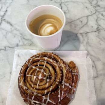 Amante Coffee - a pastry and a cup of coffee - Coffee & Tea Near Me - Boulder, Colorado Amante Coffee - a pastry and a cup of coffee - Coffee & Tea Near Me - Boulder, Colorado