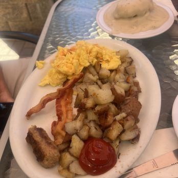 Lumberjack Cafe - Complete Family Breakfast - Breakfast & Brunch Near Me - Big Bear City, California