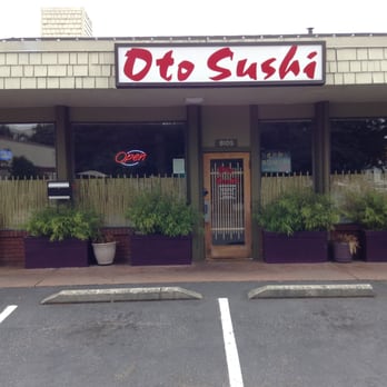 Oto Sushi - Storefront - Japanese Near Me - Redmond, Washington