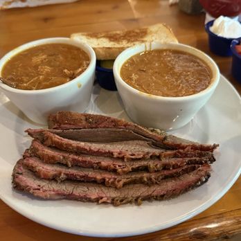 Cue Barbecue - Beef Smoked Brisket Platter with Brunswick Stew - Cup - Barbeque Near Me - Milton, Georgia Cue Barbecue - Beef Smoked Brisket Platter with Brunswick Stew - Cup - Barbeque Near Me - Milton, Georgia