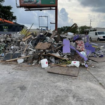 That Man - Demolition job. Before. - Junk Removal & Hauling Near Me - Moss Point, Mississippi That Man - Demolition job. Before. - Junk Removal & Hauling Near Me - Moss Point, Mississippi