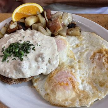 The Daisy Cafe - Chicken fried steak - American Near Me - Bellingham, Washington The Daisy Cafe - Chicken fried steak - American Near Me - Bellingham, Washington