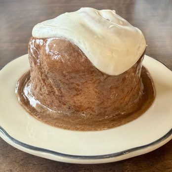 Sunny Side Cafe - Famous Cinnamon Roll - Breakfast & Brunch Near Me - Seal Beach, California