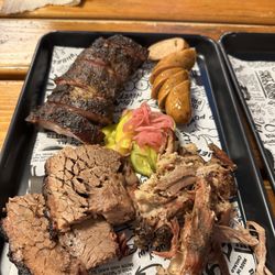 Soul & Smoke - Meat Sampler