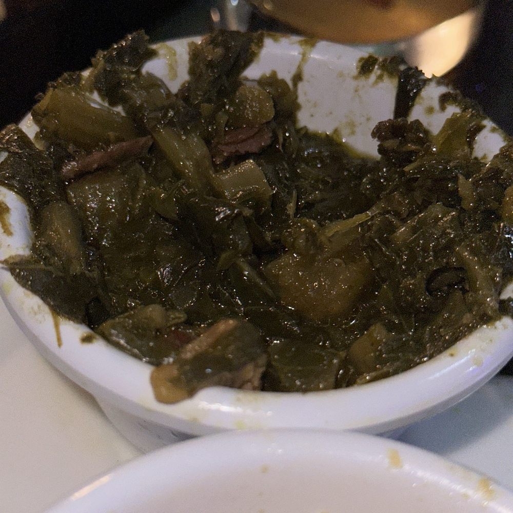 Boss Queens Soul Cafe - Collard Greens w/Smoked Turkey - Soul Food Near Me - Norfolk, Virginia