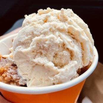 Peach Cobbler Factory - Sweet Potato Pecan Cobbler - Desserts Near Me - New Orleans, Louisiana Peach Cobbler Factory - Sweet Potato Pecan Cobbler - Desserts Near Me - New Orleans, Louisiana