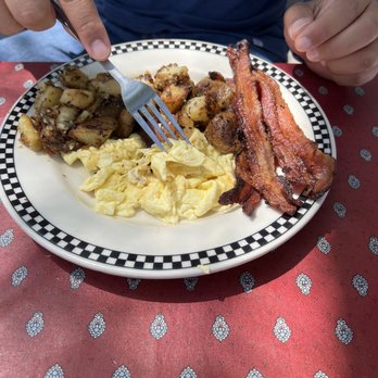 Big Kitchen Cafe - Bacon, eggs, potato - Breakfast & Brunch Near Me - San Diego, California Big Kitchen Cafe - Bacon, eggs, potato - Breakfast & Brunch Near Me - San Diego, California