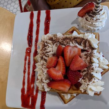 People’s Waffle - Strawberries and Cream - Breakfast & Brunch Near Me - Spokane, Washington