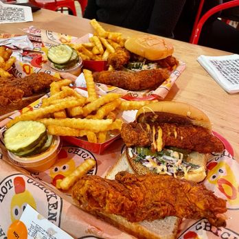 Dave's Hot Chicken - Chicken Shop Near Me - Houston, Texas Dave's Hot Chicken - Chicken Shop Near Me - Houston, Texas
