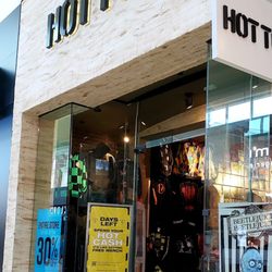 Hot Topic